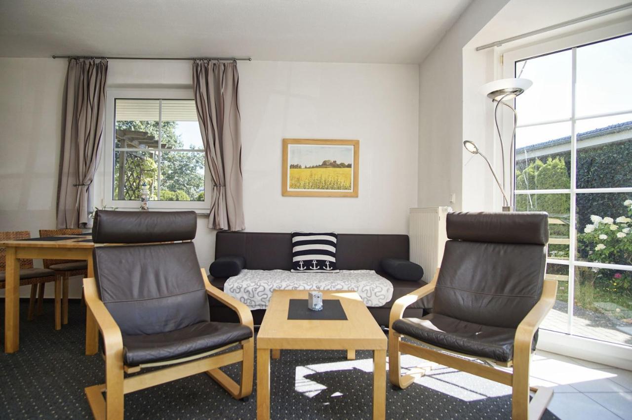 Nah Am Meer, Ruhige Lage, Gratis Nutzung Vom Ahoi Erlebnisbad Und Sauna In Sellin - Haus Inselblick Fewo 02 Goehren  Zewnętrze zdjęcie
